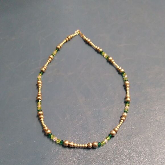 Chic Green and Silver marked 925 on Hook Beaded Choker Necklace - Picture 1 of 5